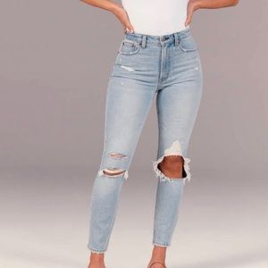 A&F brand new curve love high rise skinny jeans